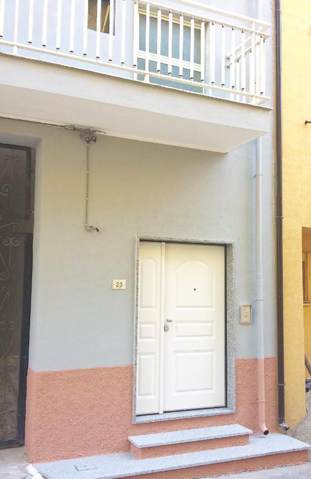 Appartamento in Centro a 100m dal mare Cirò Marina Esterno foto